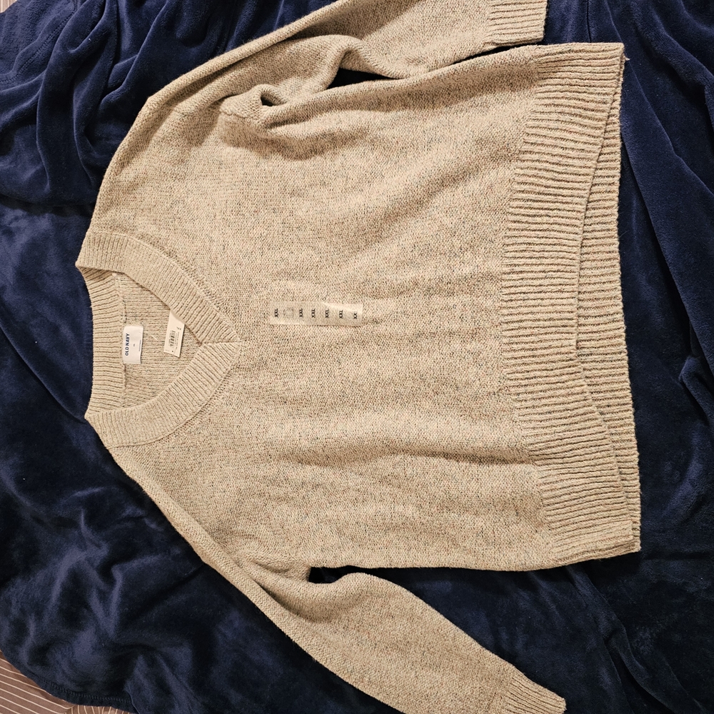 Old Navy Womans Sweater- Brand New